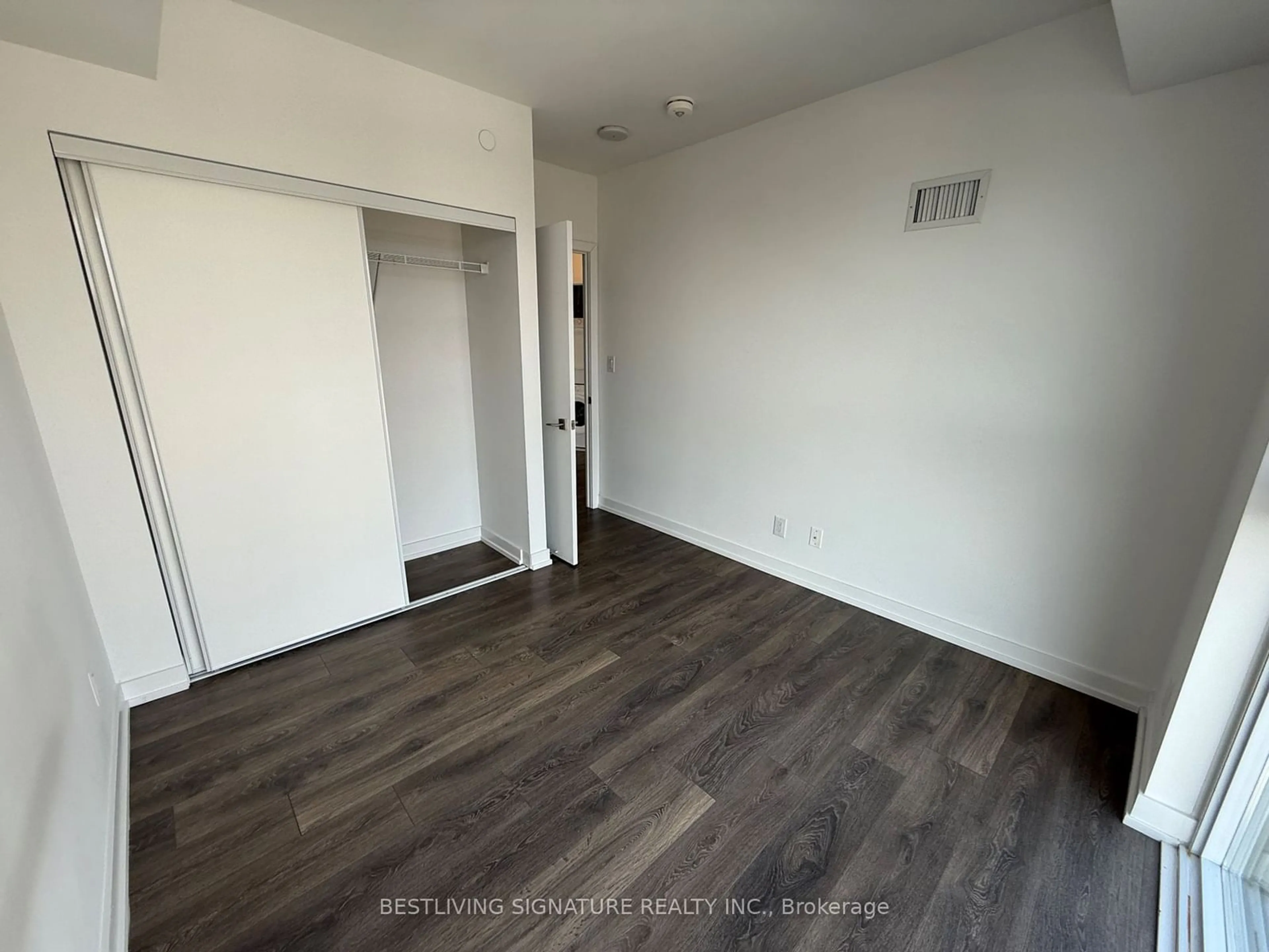 A pic of a room for 159 Wellesley St #1803, Toronto Ontario M4Y 0H5