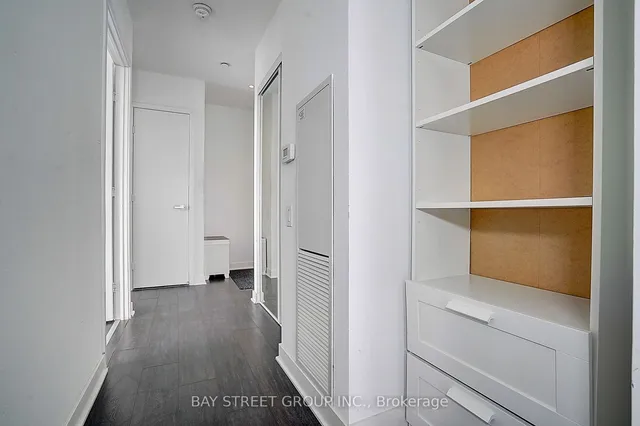 Additional property image - 15 Grenville St Unit 2903