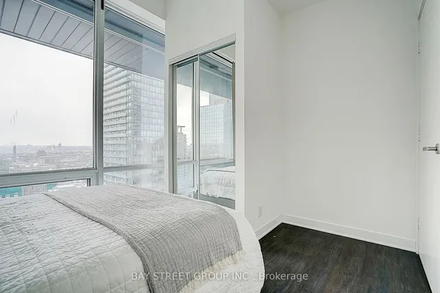 Additional property image - 15 Grenville St Unit 2903