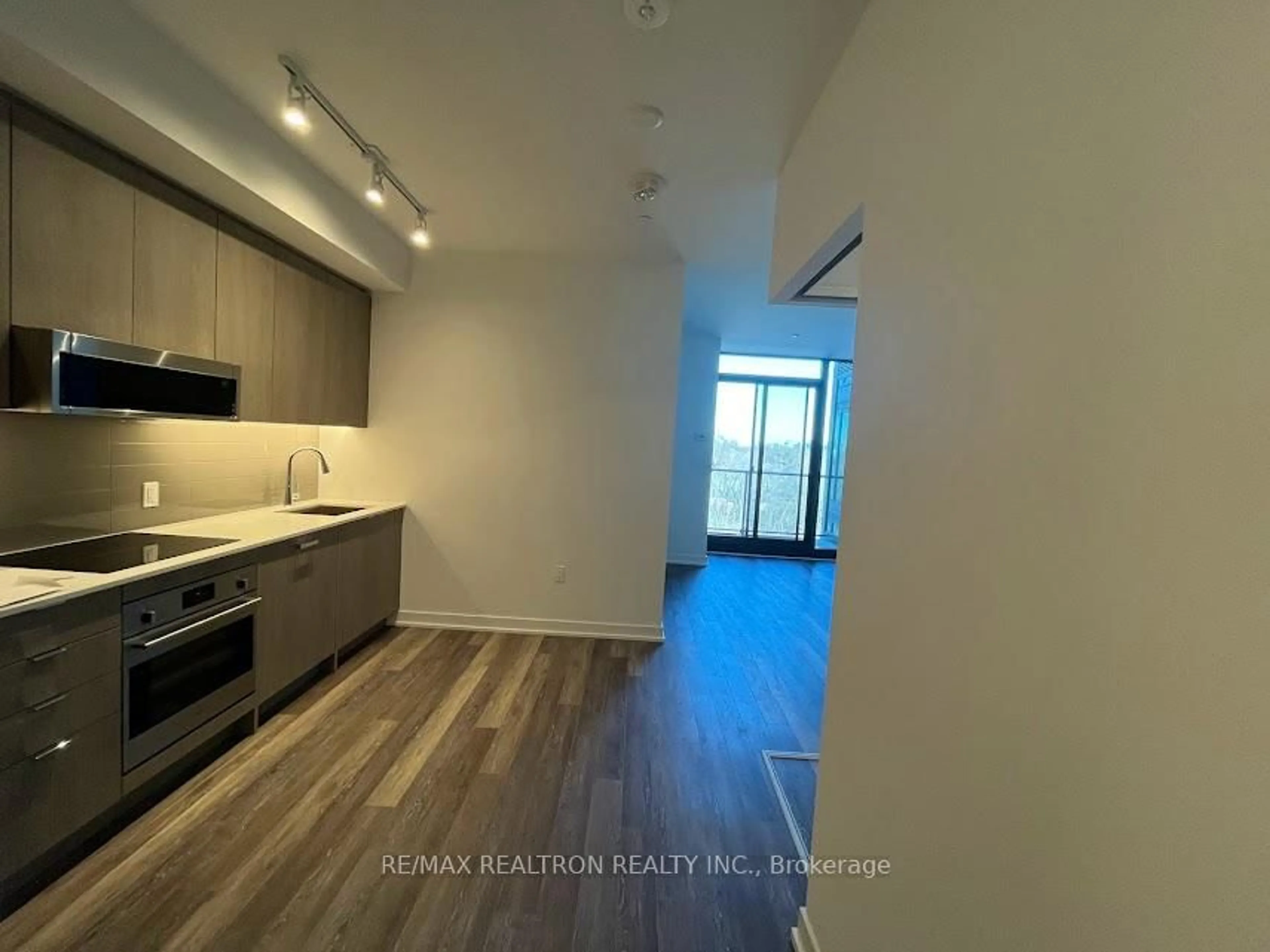 A pic of a room for 250 Lawrence Ave #701, Toronto Ontario M5M 1B2