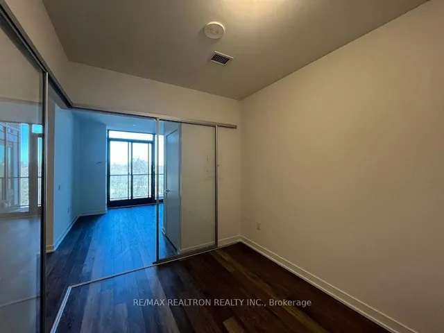 Additional property image - 250 Lawrence Ave Unit 701