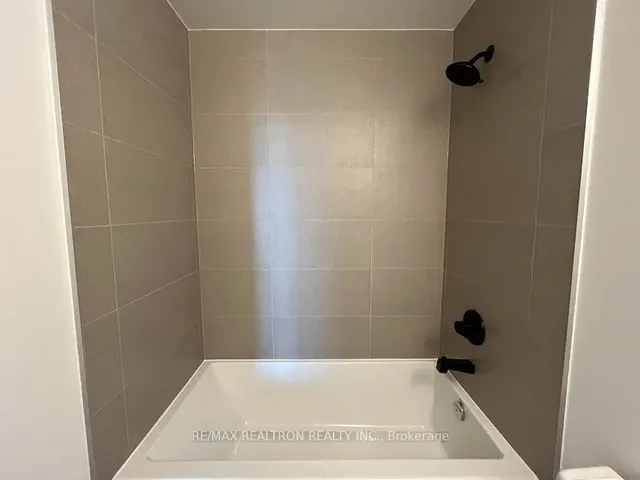 Additional property image - 250 Lawrence Ave Unit 701