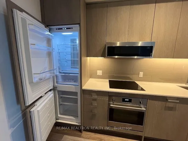 Additional property image - 250 Lawrence Ave Unit 701