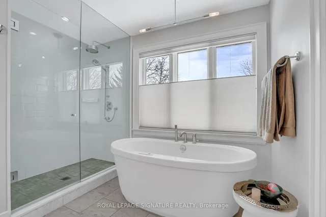 Additional property image - 32 Southlea Ave
