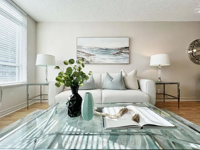 Additional image 22 of 212 Eglinton Ave Unit 502