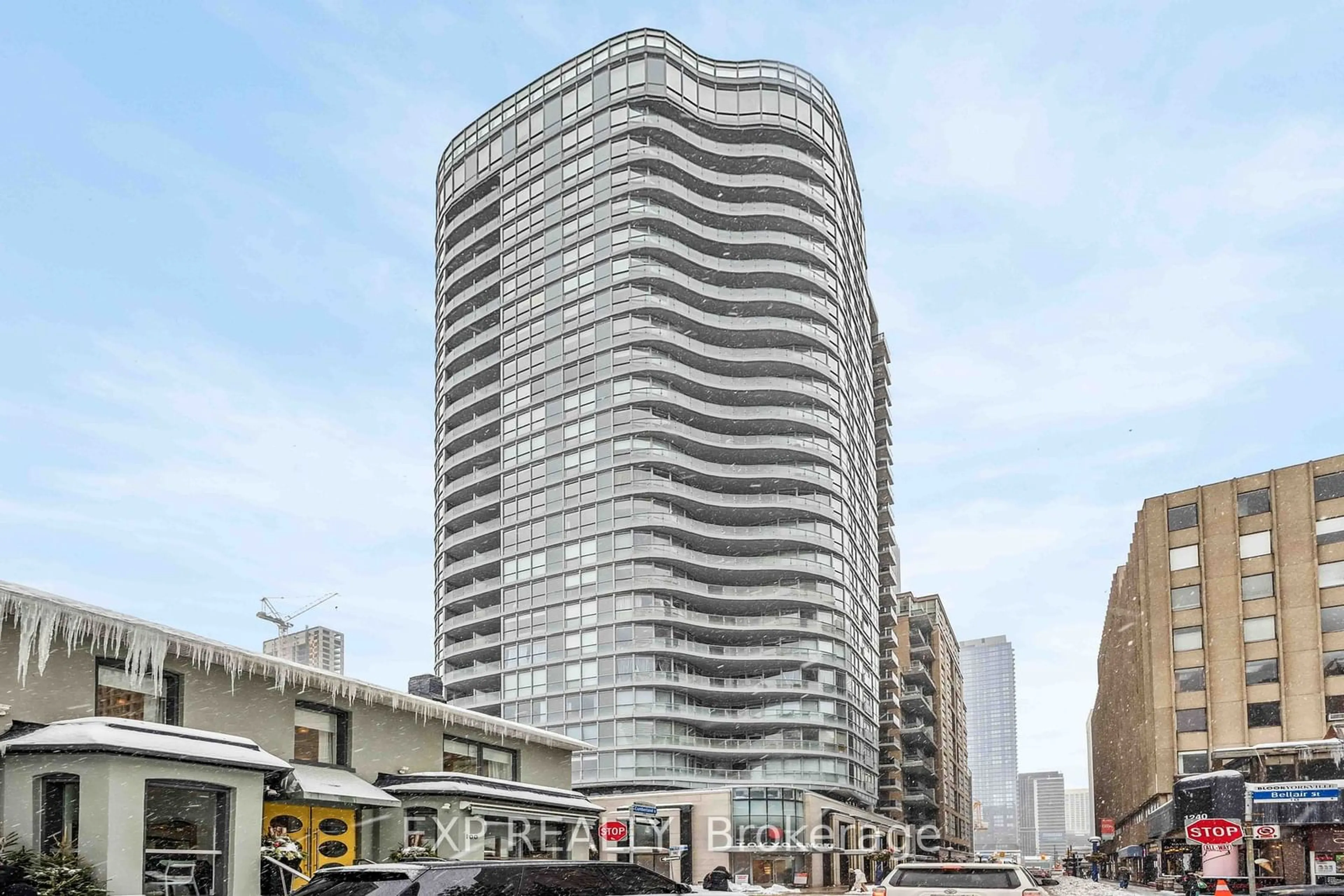 Unknown for 88 Cumberland St #1907, Toronto Ontario M5R 0C8