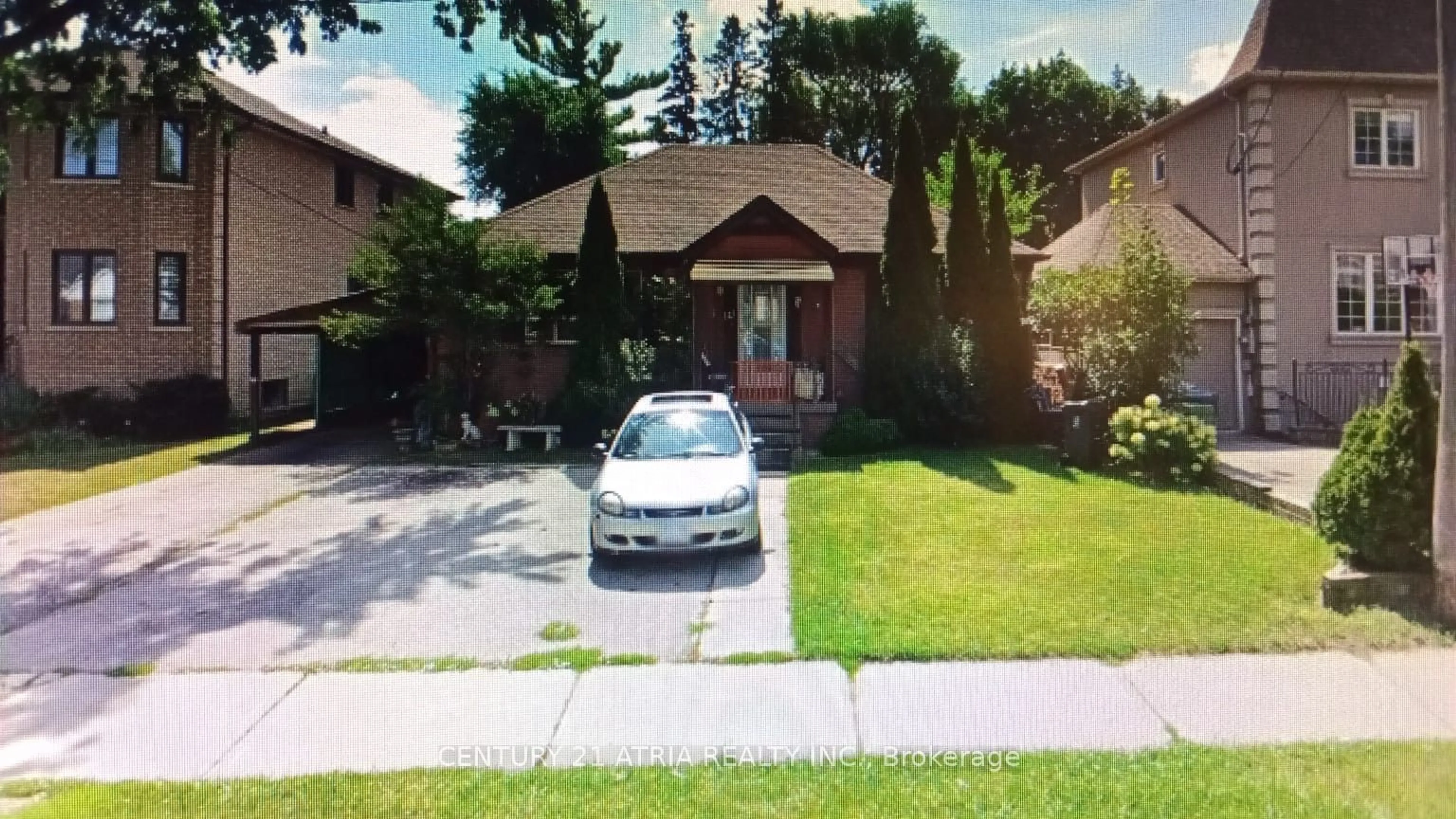 Unknown for 117 Fairholme Ave, Toronto Ontario M6B 2X1