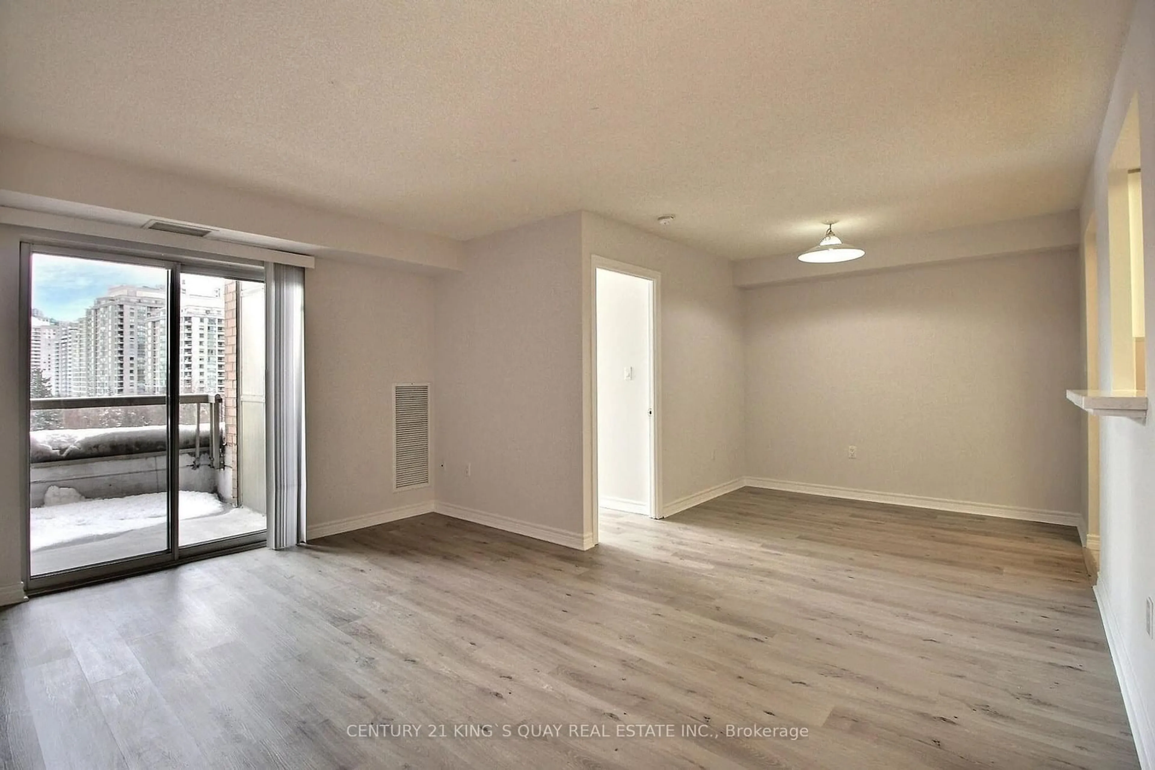 A pic of a room for 88 Grandview Way #615, Toronto Ontario M2N 6V6