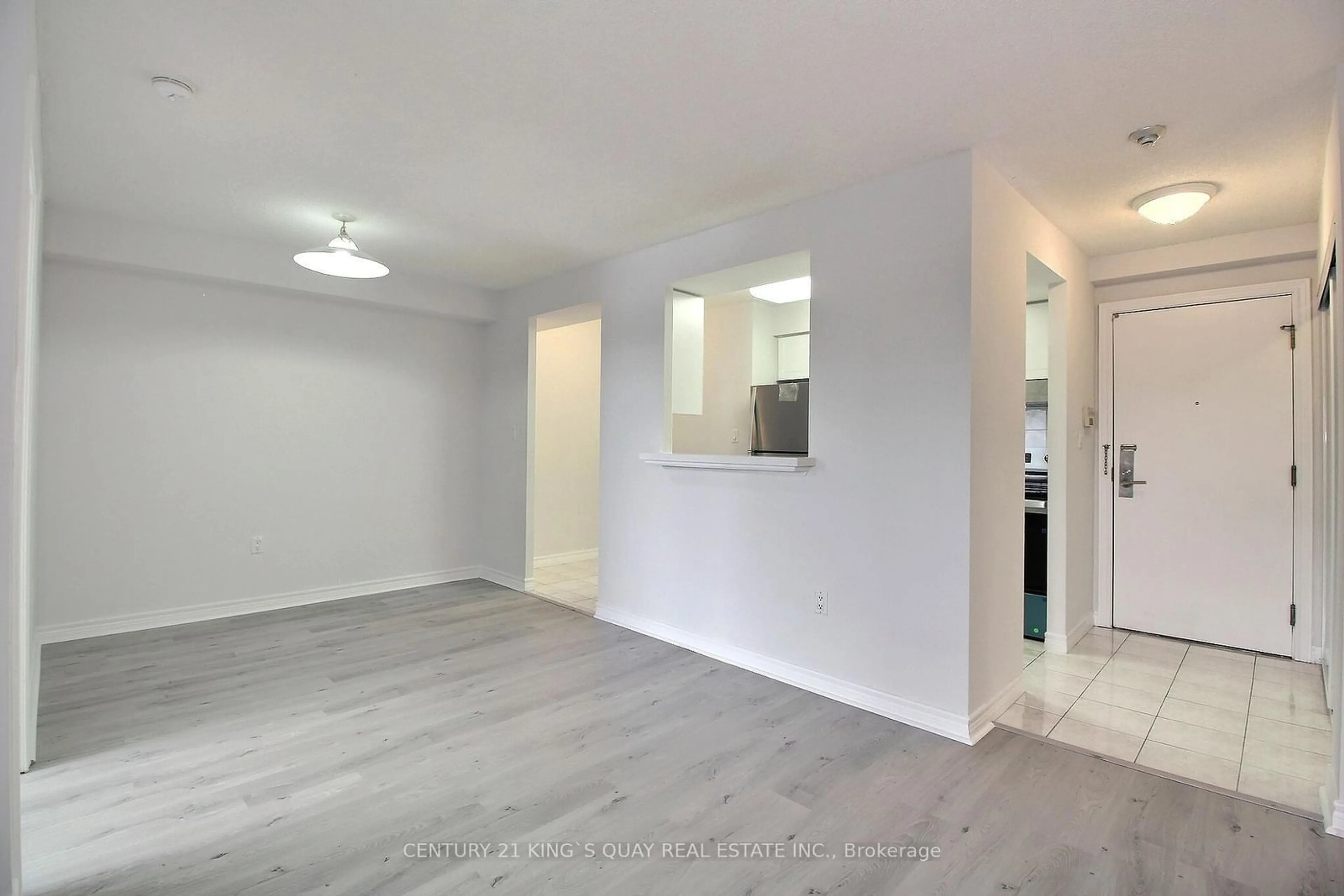 A pic of a room for 88 Grandview Way #615, Toronto Ontario M2N 6V6