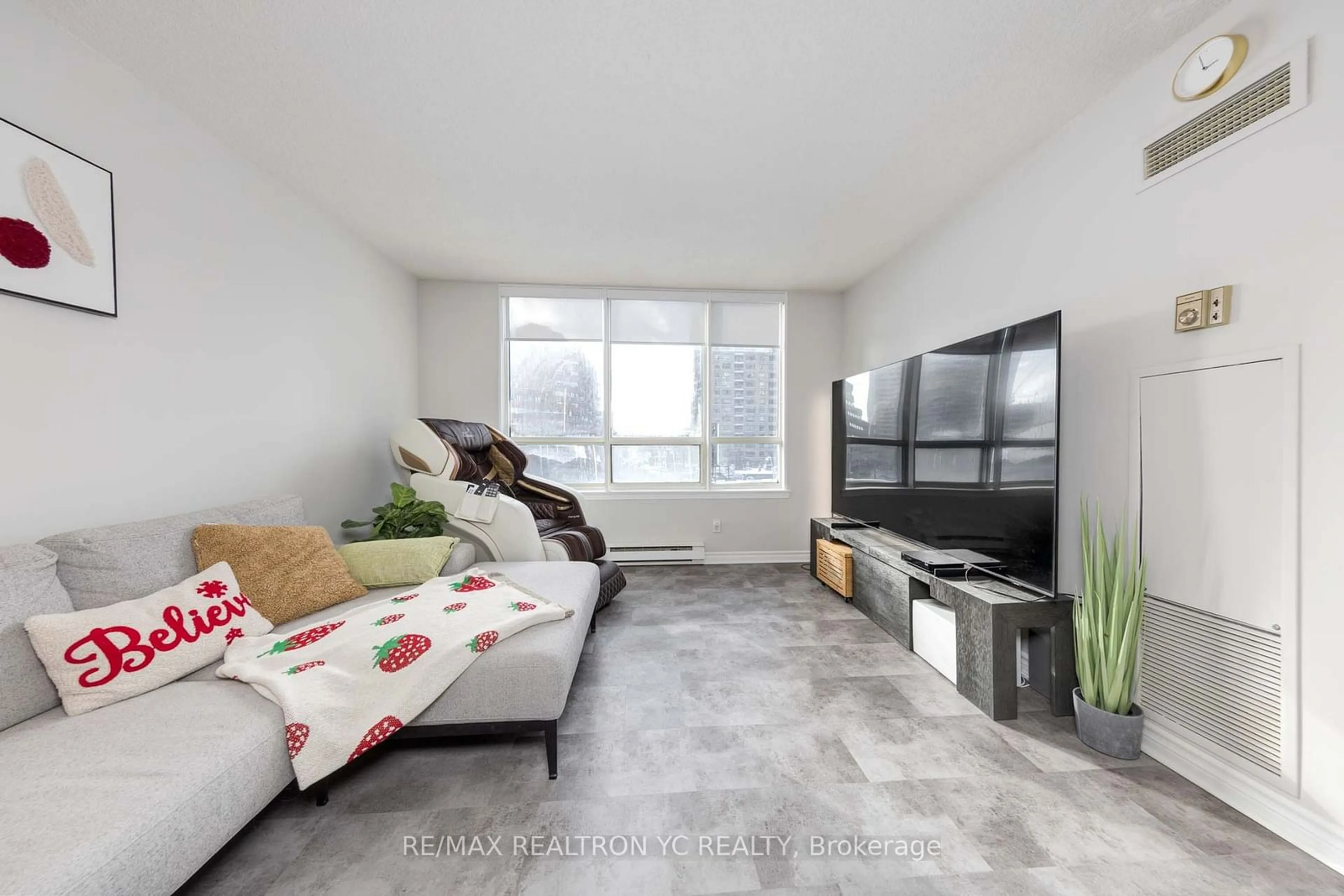 Living room with furniture, unknown for 30 Greenfield Ave #514, Toronto Ontario M2N 6N3