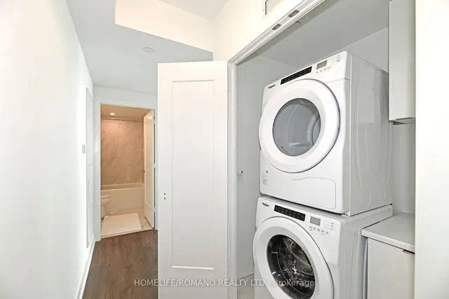 Additional property image - 30 Inn On The Park Dr Unit 1409