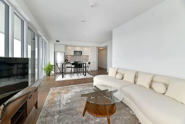 Additional property image - 30 Inn On The Park Dr Unit 1409
