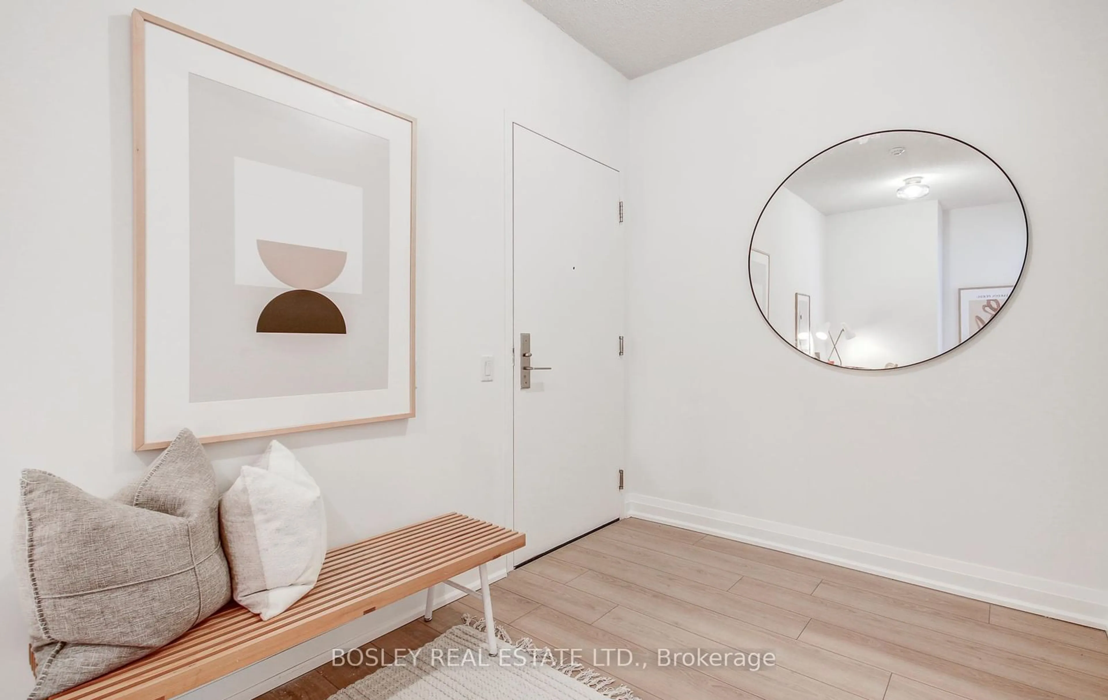 Indoor entryway for 83 Redpath Ave #510, Toronto Ontario M4S 0A2