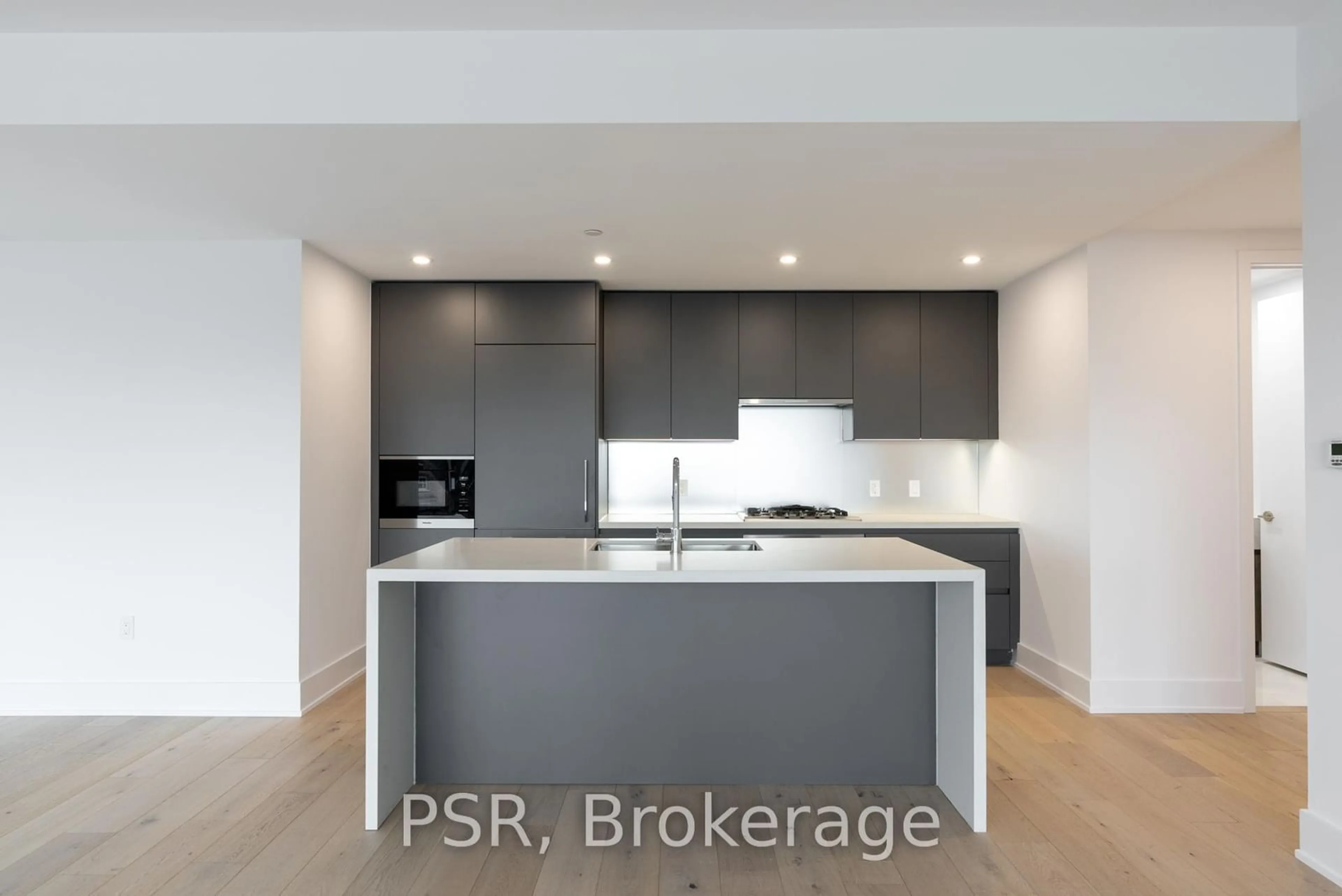 Contemporary kitchen, unknown for 346 Davenport Rd #304, Toronto Ontario M5R 1K6