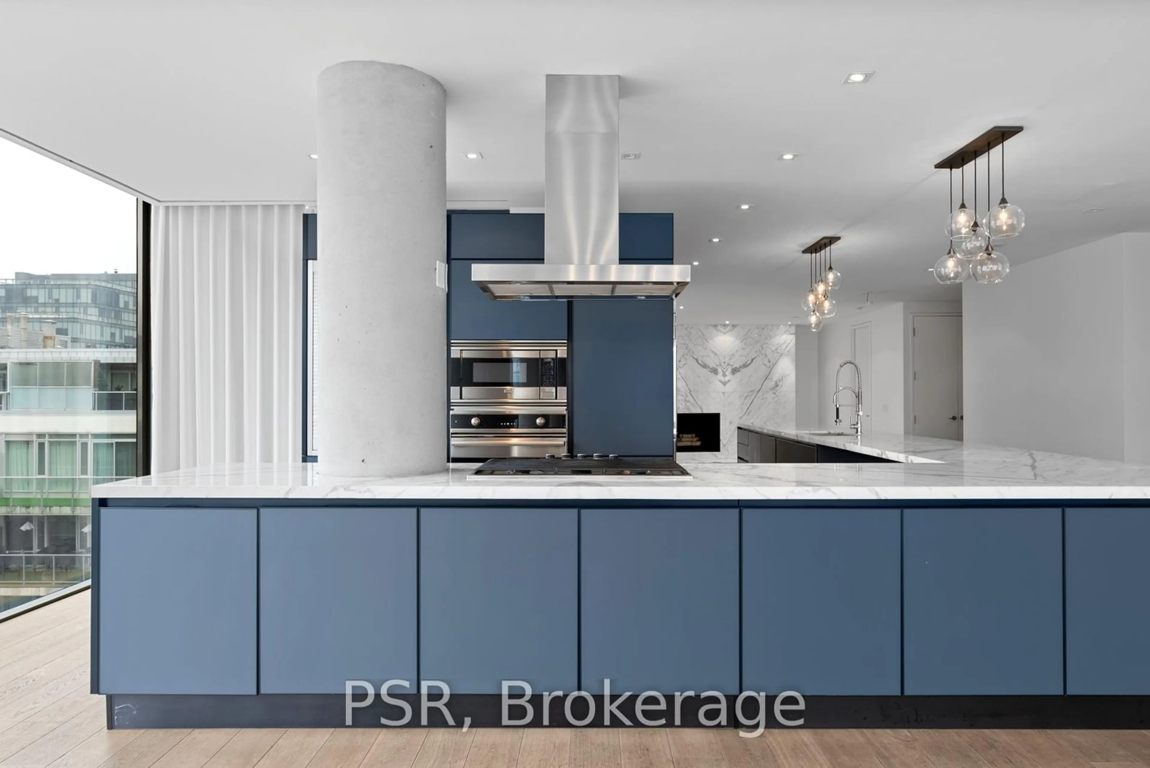 Contemporary kitchen, unknown for 500 Wellington St #Ph1001, Toronto Ontario M5V 1E3