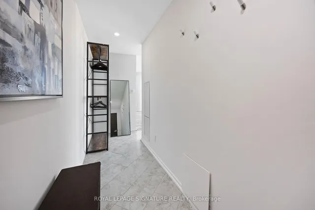 Additional property image - 197 Yonge St Unit 2612