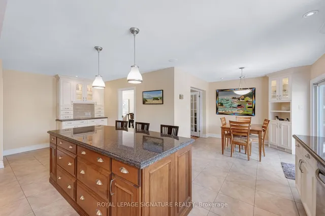 Additional property image - 18 Flaremore Cres