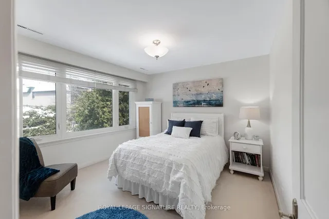 Additional property image - 18 Flaremore Cres