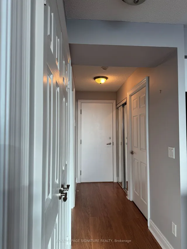 Additional property image - 15 Greenview Ave Unit 1108