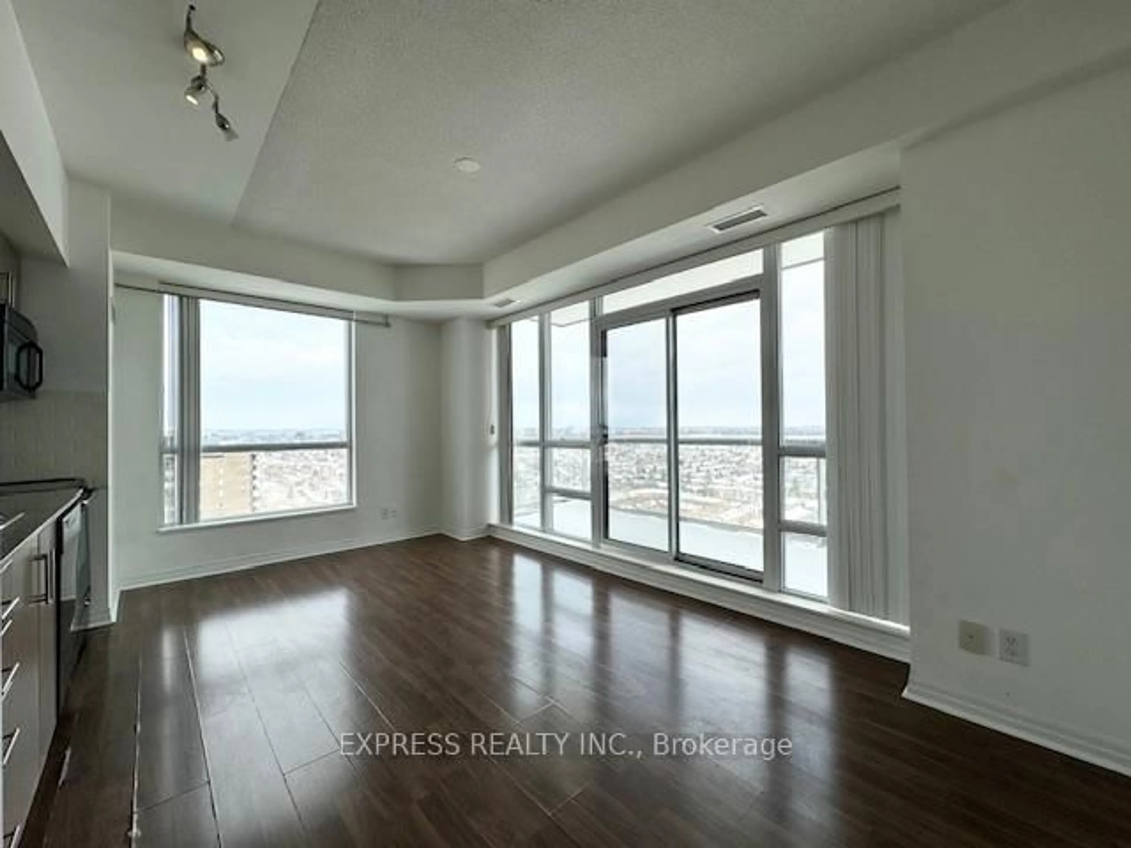 A pic of a room for 30 Herons Hill Way #2205, Toronto Ontario M2J 0A7