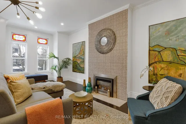 Additional property image - 303 Crawford St