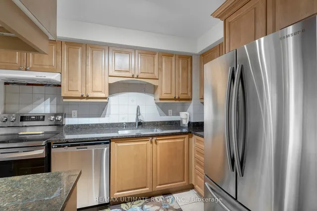 Additional property image - 32 Farm Green Way