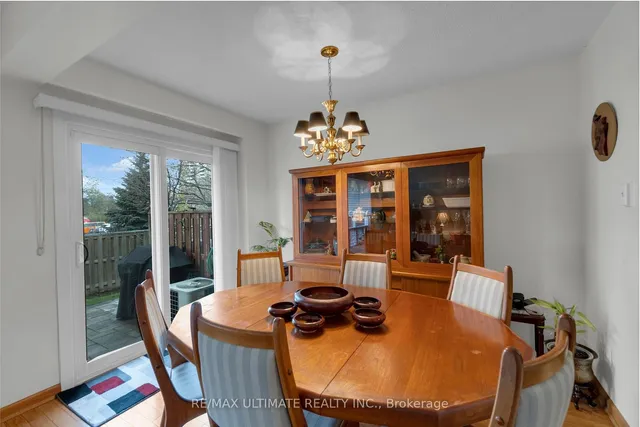 Additional property image - 32 Farm Green Way