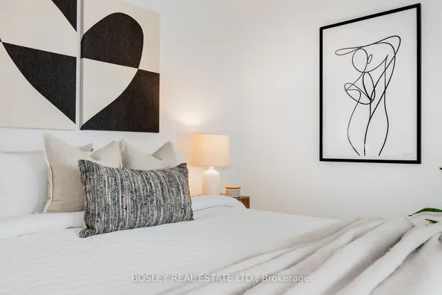 Additional property image - 560 King St Unit 713