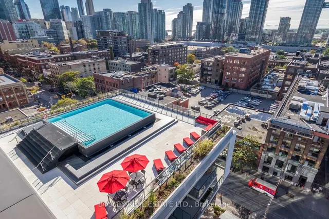 Additional property image - 560 King St Unit 713