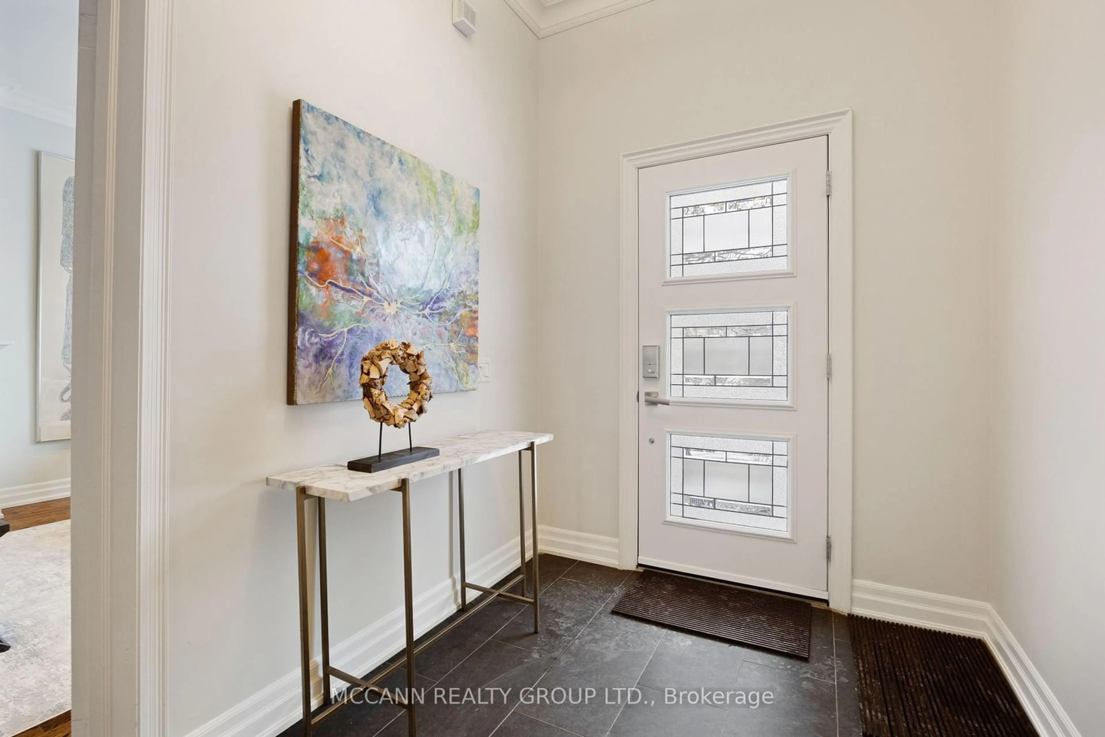 Indoor entryway for 346 Fairlawn Ave, Toronto Ontario M5M 1T6