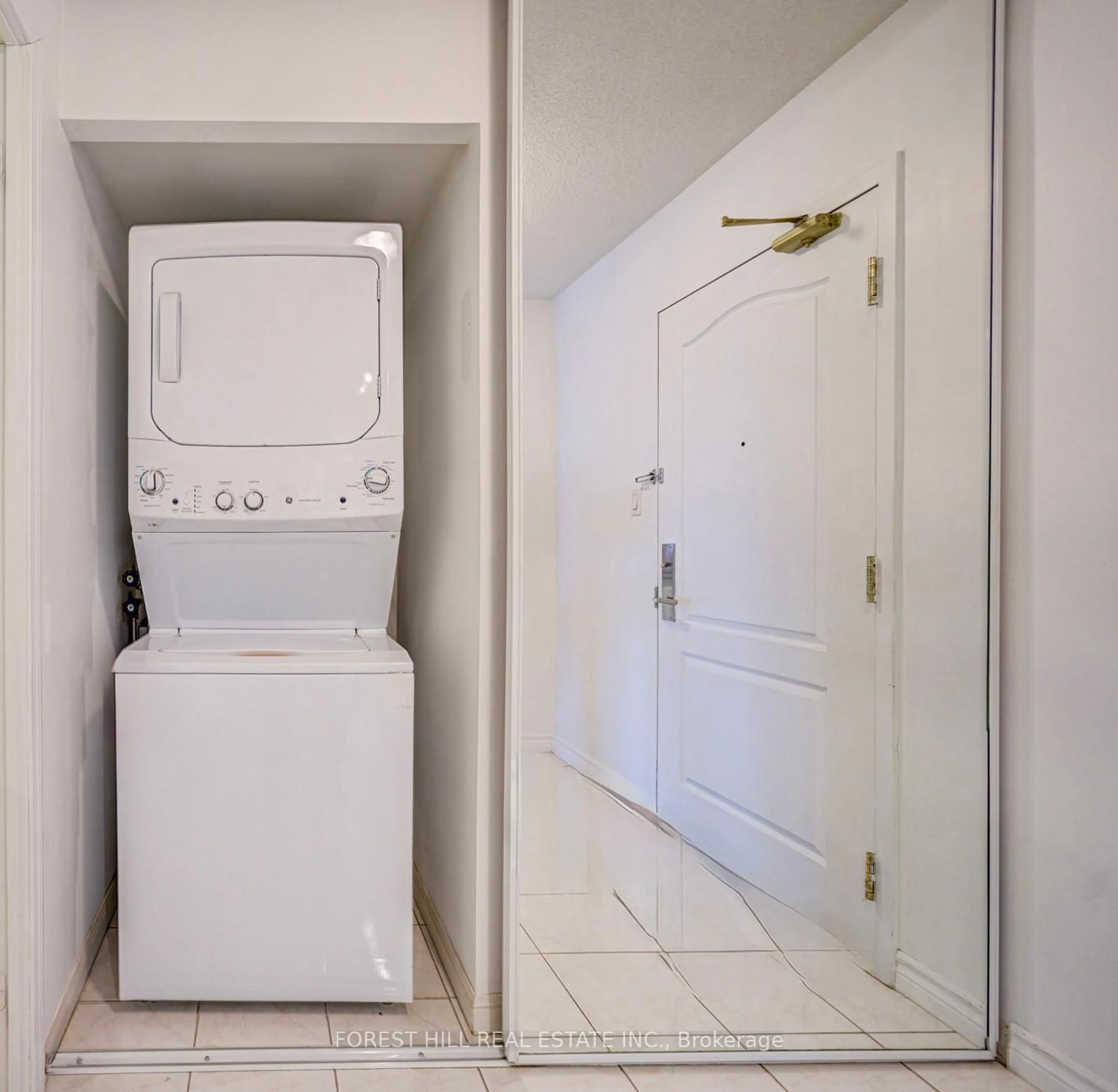 Laundry room for 18 Wanless Ave #505, Toronto Ontario M4N 3R9