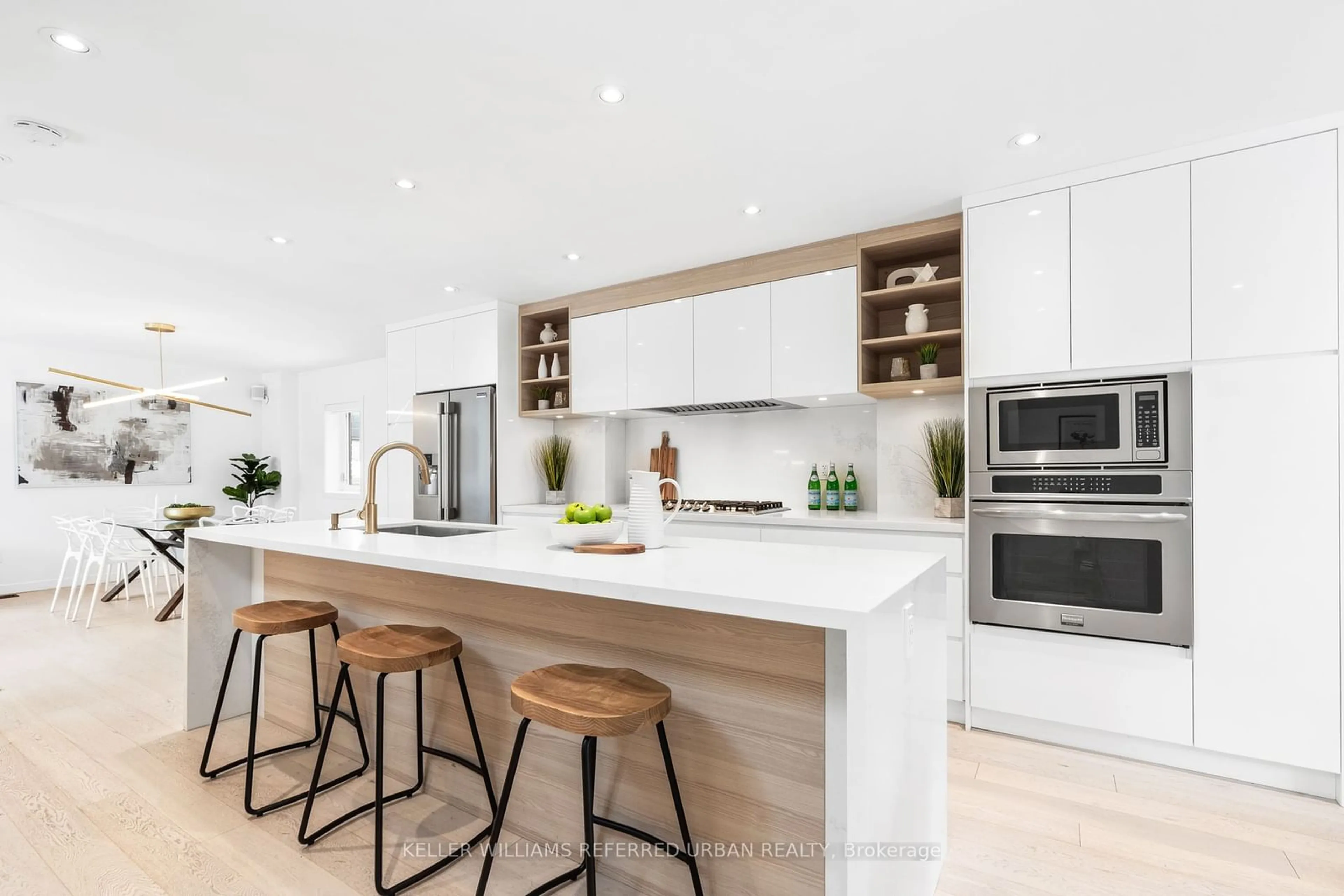 Contemporary kitchen, unknown for 96 Glenvale Blvd, Toronto Ontario M4G 2V9