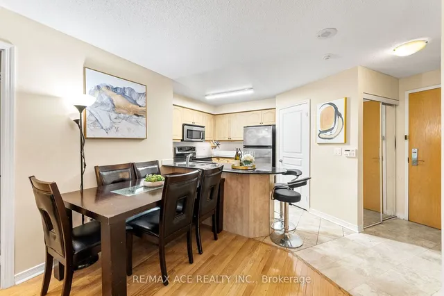 Additional property image - 509 Beecroft Rd Unit 317