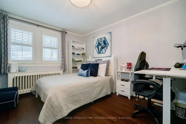 Additional property image - 125 Chaplin Cres