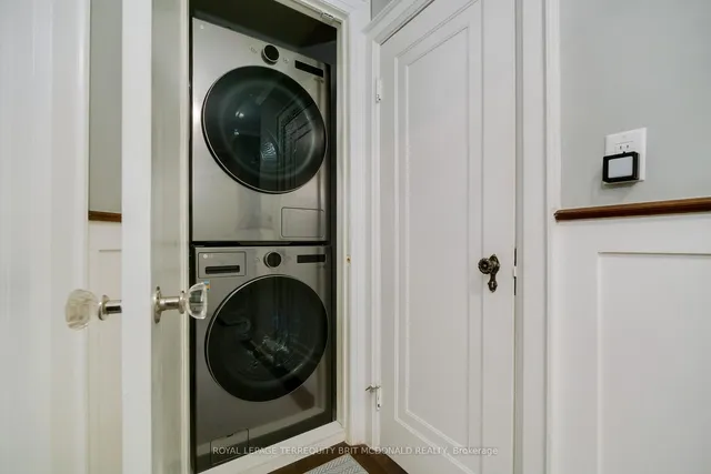 Additional property image - 125 Chaplin Cres
