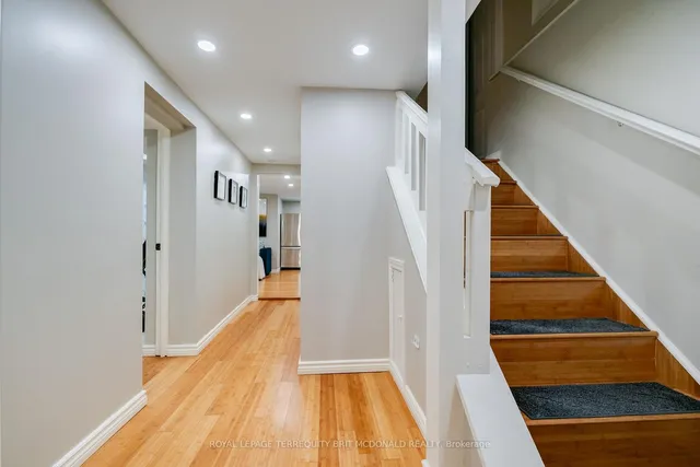 Additional property image - 125 Chaplin Cres
