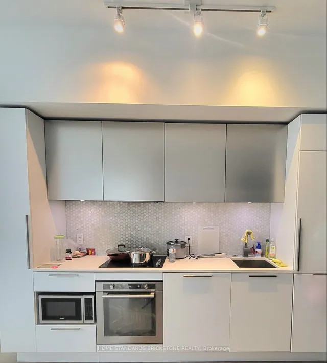 Additional property image - 85 Wood St Unit 518