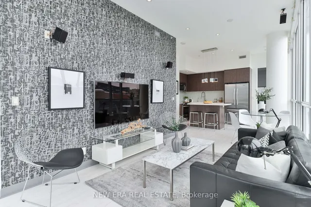 Additional property image - 478 King St Unit PH01