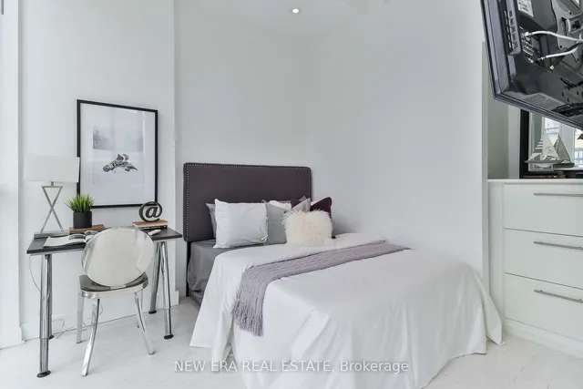 Additional property image - 478 King St Unit PH01