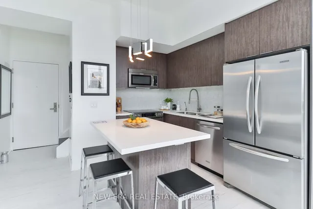 Additional property image - 478 King St Unit PH01