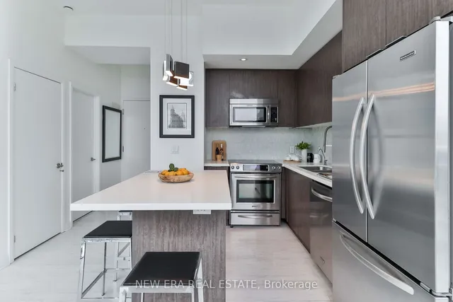 Additional property image - 478 King St Unit PH01