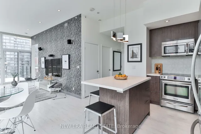 Additional property image - 478 King St Unit PH01
