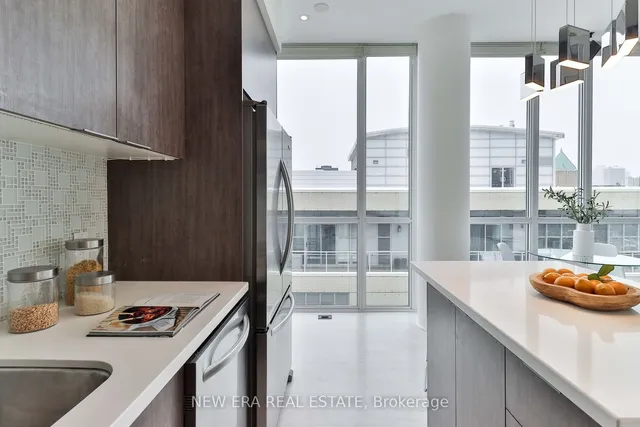 Additional property image - 478 King St Unit PH01