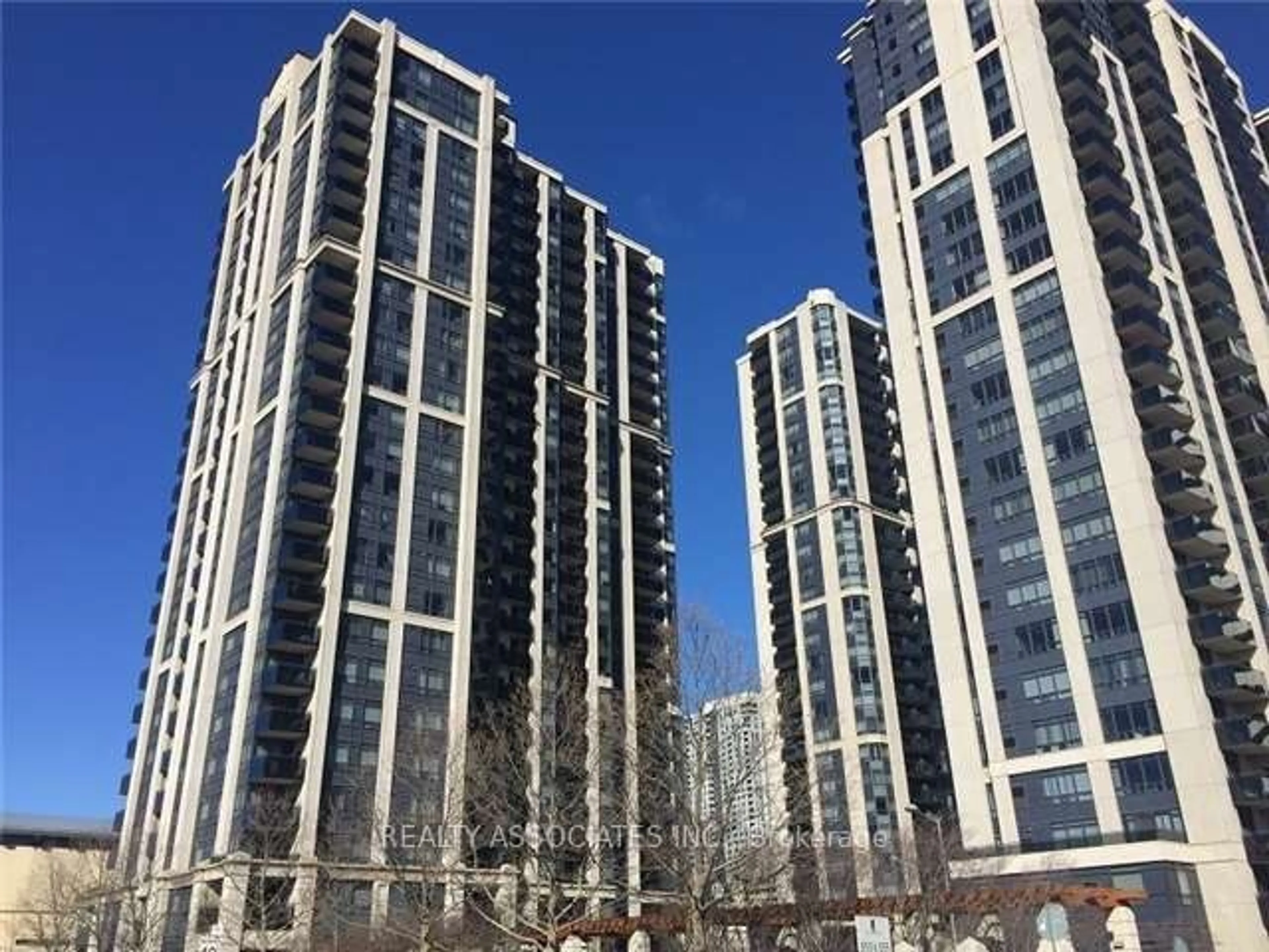 A pic from outside/outdoor area/front of a property/back of a property/a pic from drone, city buildings view from balcony for 153 Beecroft Rd #2712, Toronto Ontario M2N 7C5