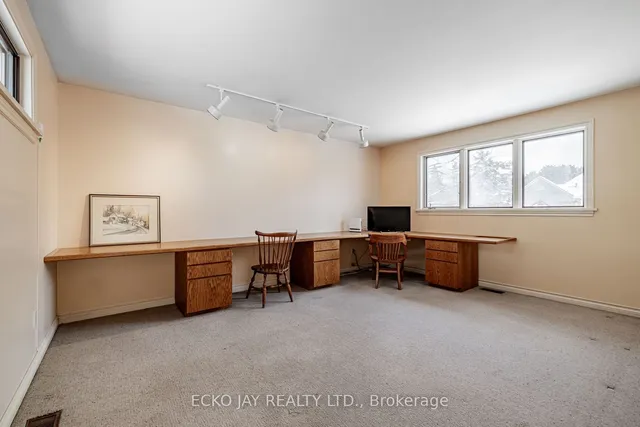 Additional property image - 32 Bradgate Rd