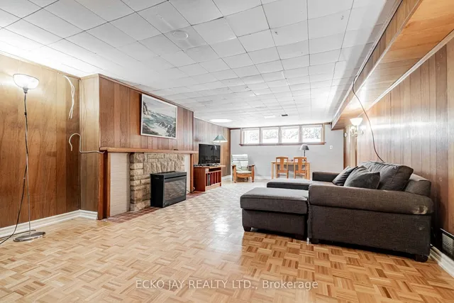 Additional property image - 32 Bradgate Rd