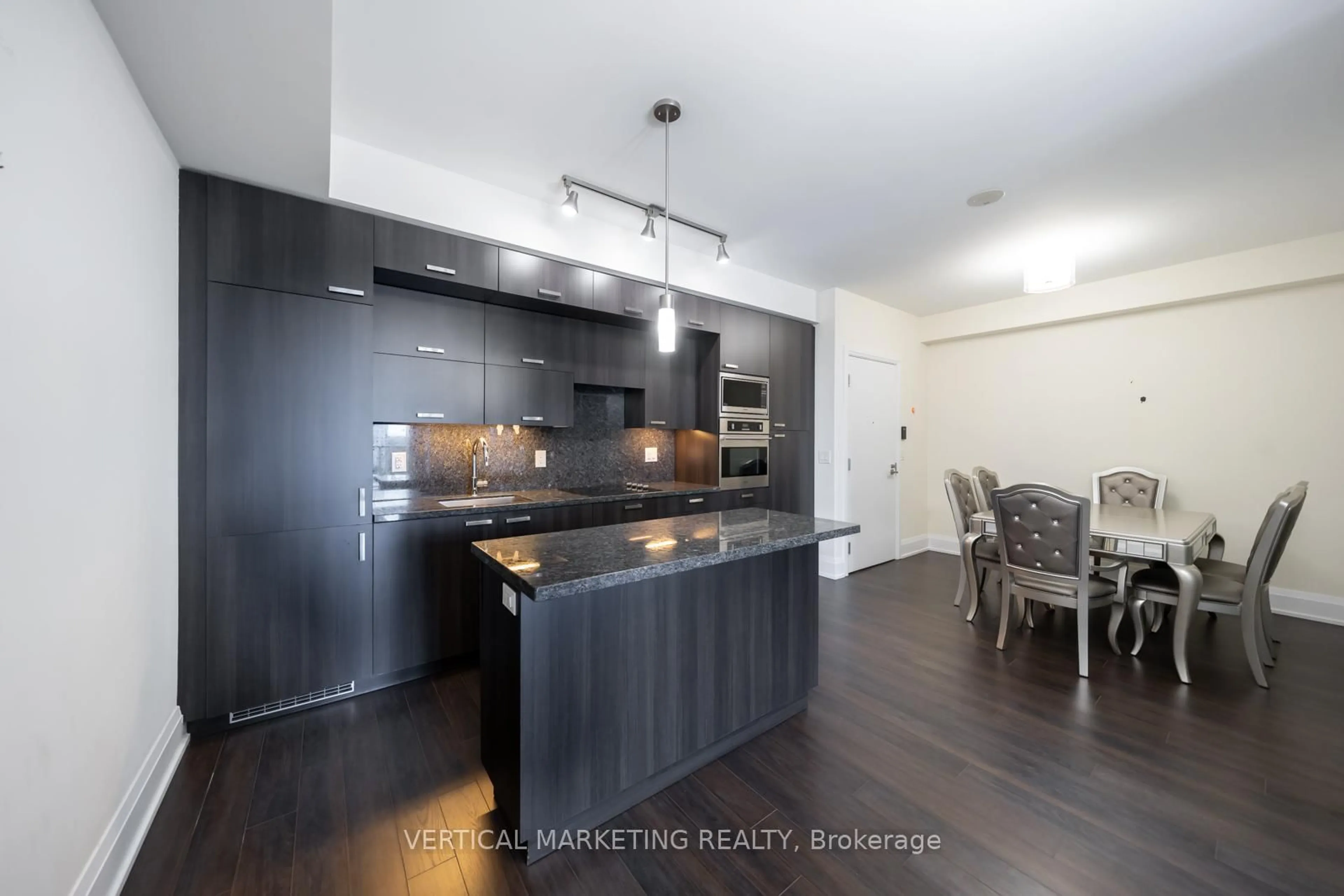 Open concept kitchen, wood/laminate floor for 120 Harrison Garden Blvd #1310, Toronto Ontario M2N 0H1