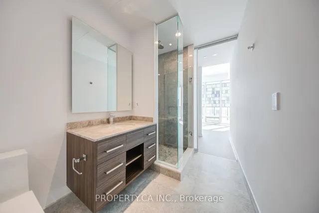 Additional property image - 488 University Ave Unit 2708