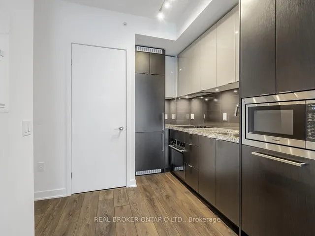 Additional property image - 125 Blue Jays Way Unit 1207