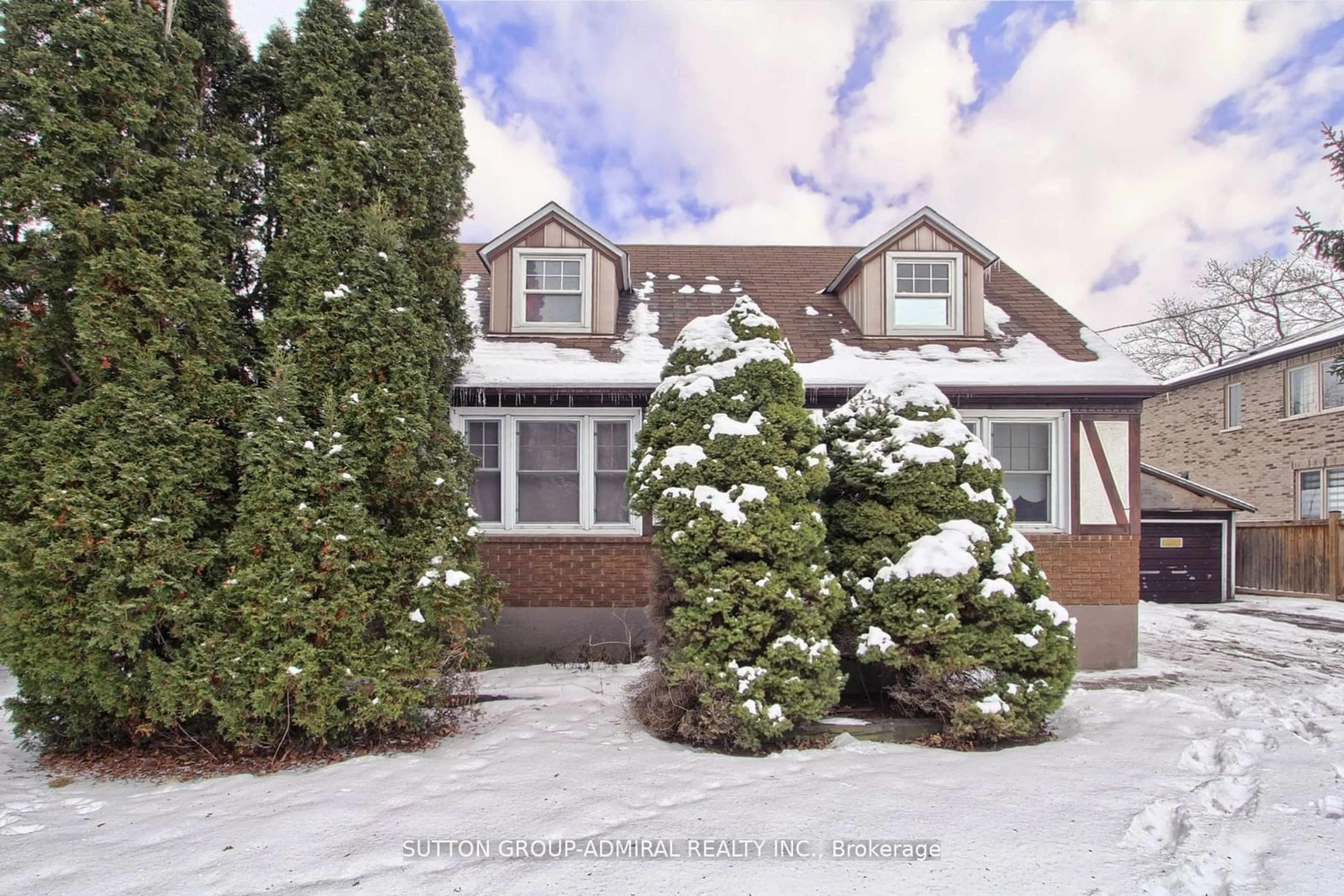 Home with brick exterior material, street for 10 Dromore Cres, Toronto Ontario M2R 2H5